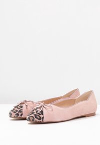 mint&berry Ballerines - nude