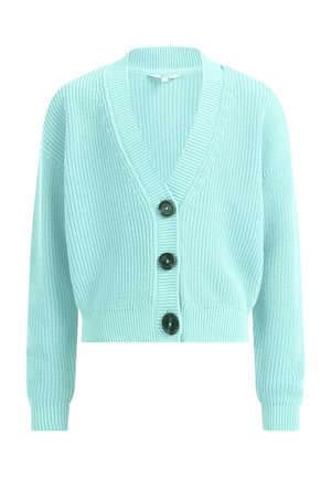 Chaqueta de punto acanalado azul claro con mangas largas, escote en V y tres grandes botones oscuros en la parte delantera.