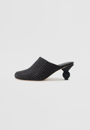 WEEKEND MaxMara FRED - Pantolette hoch - nero