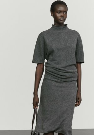 Massimo Dutti, T-shirts basic - mottled grey