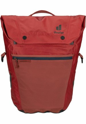 MAINHATTAN - Cross body bag - redwood ink