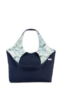 Marineblauwe stoffen tas met een bloemenpatroon aan de binnenkant, brede banden en een afgeronde opening aan de bovenkant. Heeft een logo-label aan de zijkant.