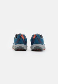 Altra OUTROAD 3 - Zapatillas de trail running - blue/orange