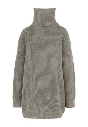 Grijze gebreide oversized coltrui met lange mouwen en geribbelde textuur, van voren getoond op een witte achtergrond.