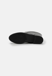 Caprice Botas - black