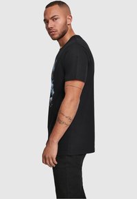 Mister Tee TUPAC HEAVEN TEE - T-shirt imprimé - black