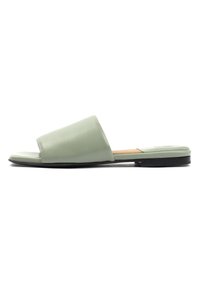Pantolette flach - green