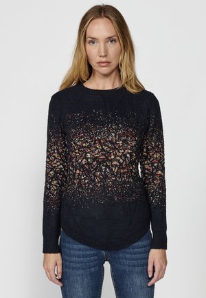 - Sweter