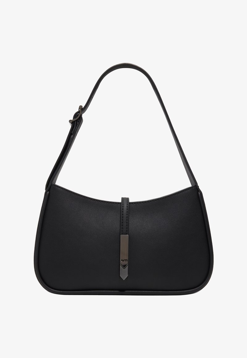 Sac d'épaule en cuir noir avec une courte bandoulière et une fermeture verticale centrale en métal ornée d'un détail décoratif.