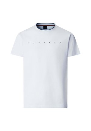 Camiseta blanca de algodón con mangas cortas, cuello redondo y un logo azul oscuro "HACKETT" impreso en mayúsculas en el pecho.