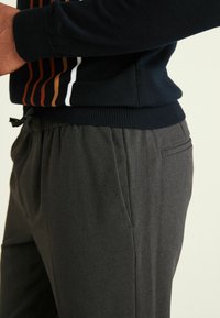 Next Pantalones - grey