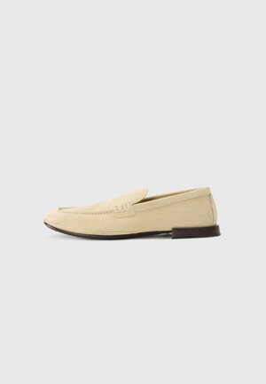 Slip-ons - cream