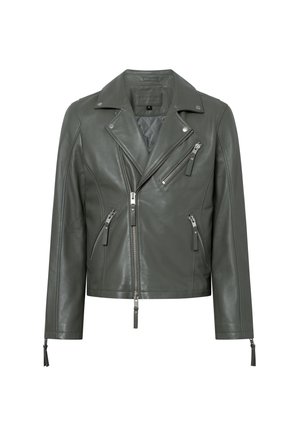 Vihreä nahkainen moottoripyöräjakku, jossa on kaulus, vinot vetoketjut ja kaksi etutaskua. Sisältää tekstuuripintarakenteen ja hopeisia yksityiskohtia.