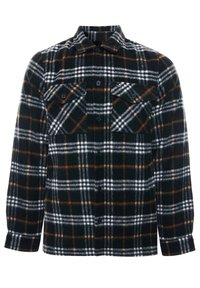 Camisa de franela a cuadros en blanco y negro con detalles en naranja, dos bolsillos en el pecho, cierre de botones en la parte delantera y mangas largas. Textura suave, corte regular.
