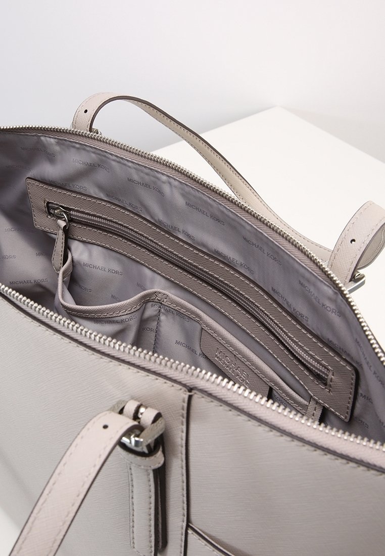 MICHAEL Michael Kors Handbag - grey - (Pre-owned) - Zalando.ie display picture 1
