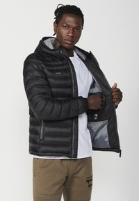 Koroshi PADDED - Zimska jakna - black