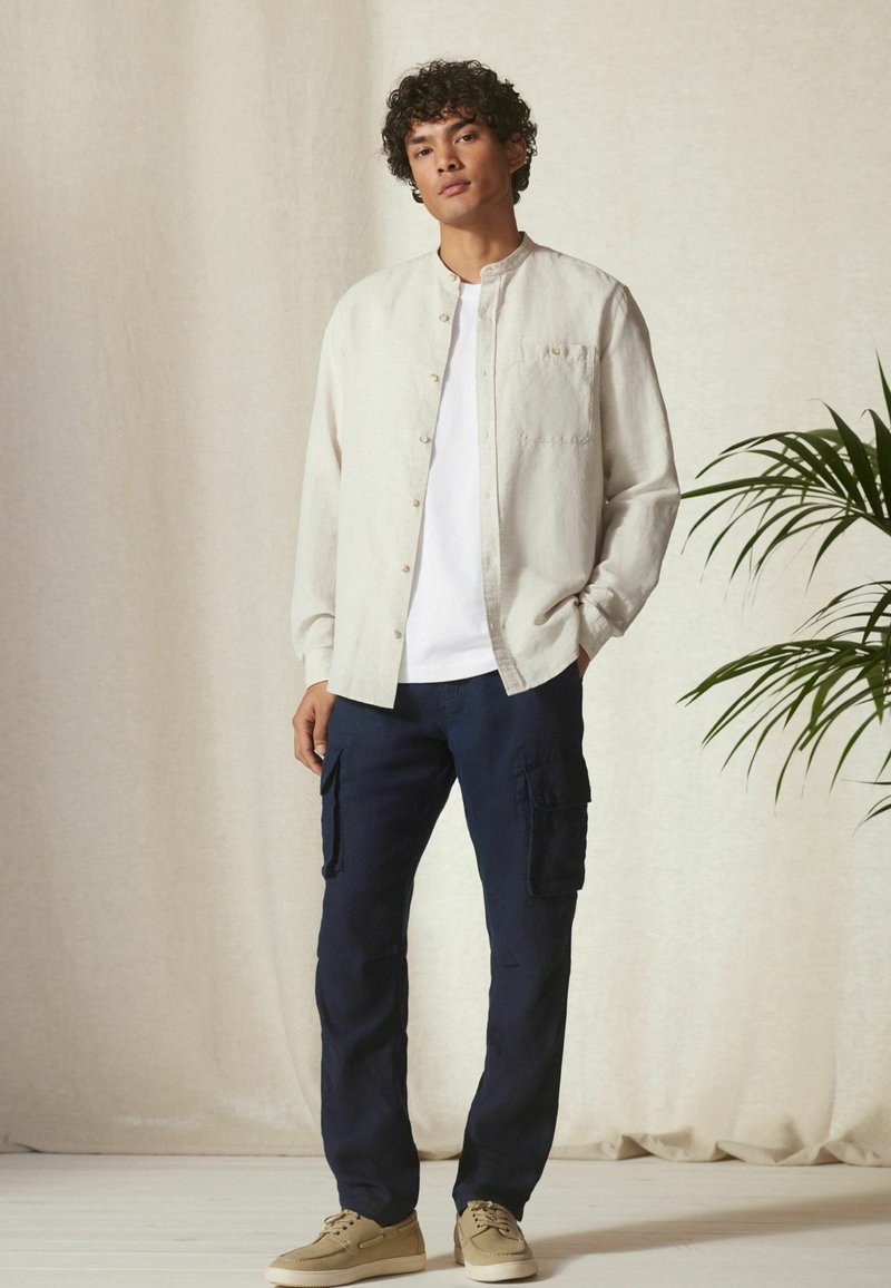 Next PURE CUFFED CARGO TROUSERS REGULAR FIT Cargohose navy blue/blau Zalando.at