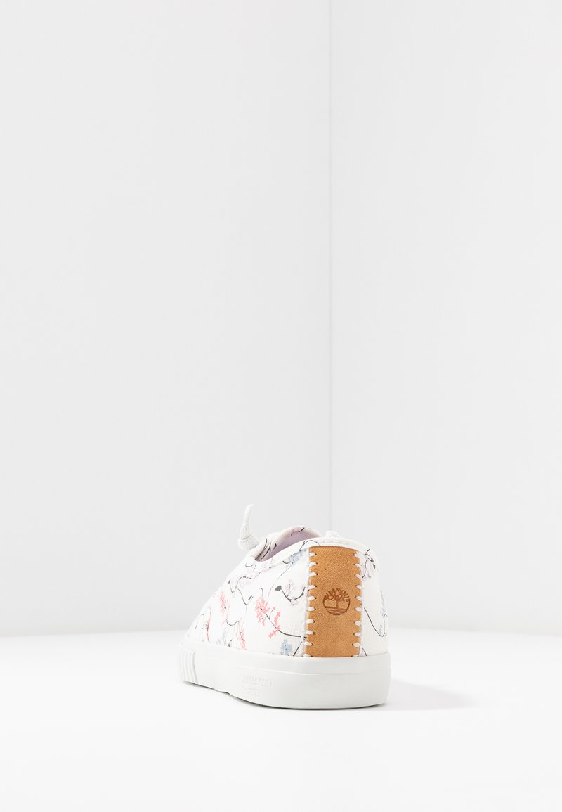 Damen Sneaker low | Timberland NEWPORT BAY BUMPER TOE Sneaker low white/mehrfarbig - GQ50422 Damen Sneaker low | Timberland NEWPORT BAY BUMPER TOE Sneaker low white/mehrfarbig - GQ50422