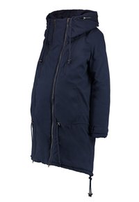 Granatowy zimowy płaszcz ciążowy z regulowanym kapturem, przednimi i bocznymi kieszeniami na zamek oraz ściągaczami u dołu i w talii.