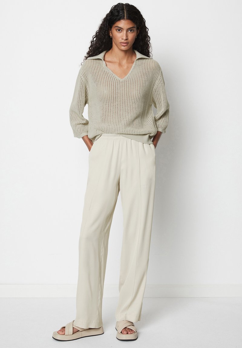 Marc O'Polo WEITE AUS LEICHT ELASTISCHER  - Trousers - stone grey