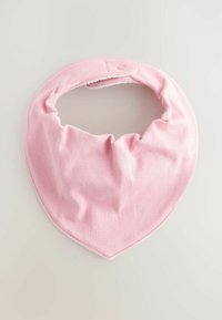 Rožinis, trikampio formos kaklo šalikas iš minkštos, tamprios medžiagos. Turi sagos užsegimą ir lygų, tekstūruotą paviršių. Kraštai siūti.