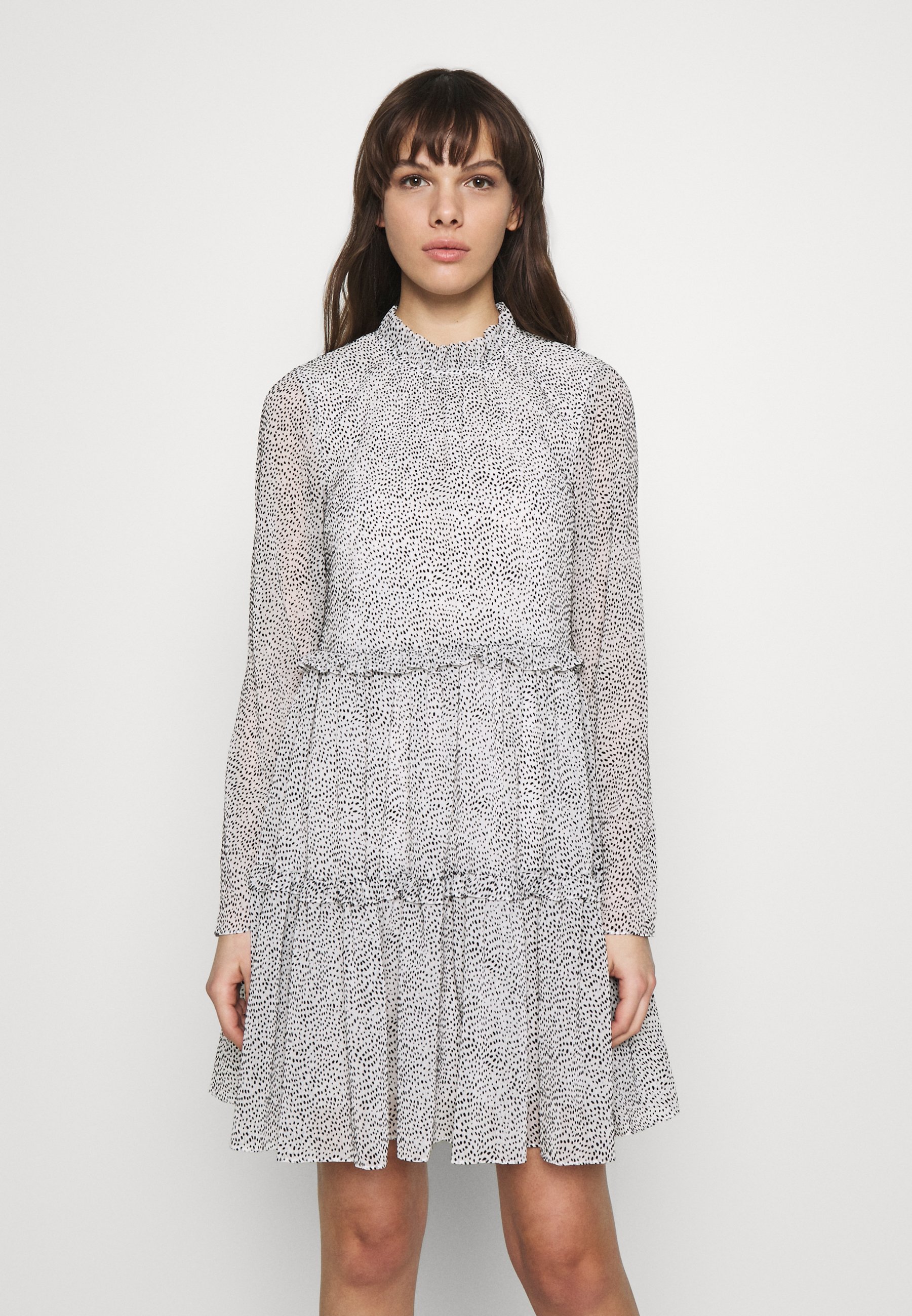 Ted Baker Phenia Freizeitkleid Ivory Offwhite Zalando De 