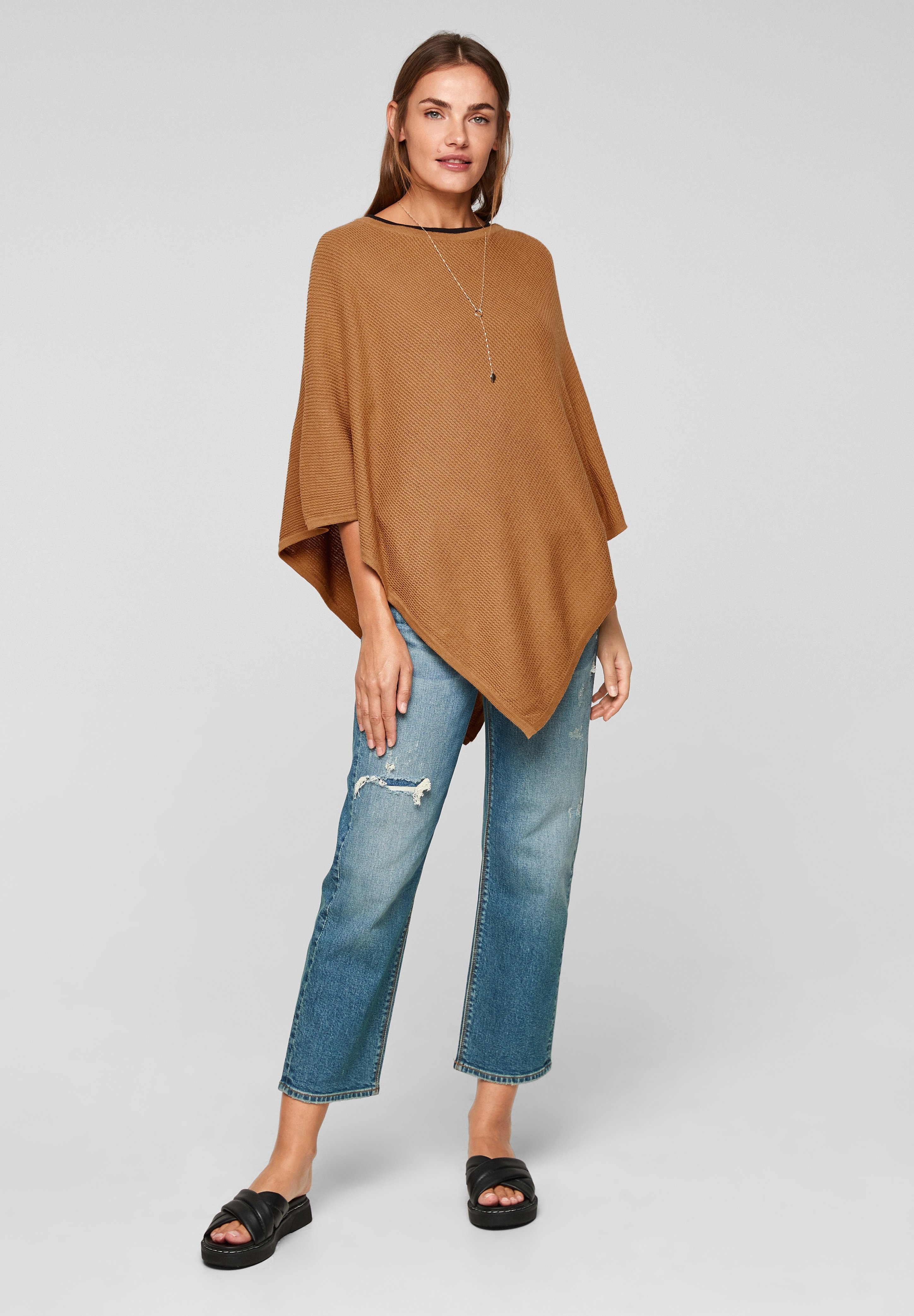 Femme Cape Femme Cape