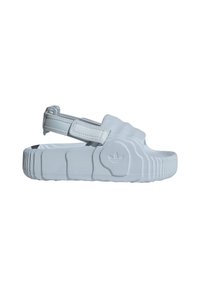 adidas Originals ADILETTE 22 XLG - Platform sandals - halo blue cloud white