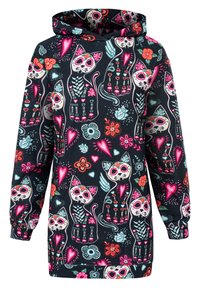 Kapuzensweatshirt mit schwarzem Hintergrund und buntem Muster aus Totenkopfkatzen, Herzen und Blumen in Pink, Blau und Grün.