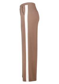 Bruine broek met een witte zijstrip, gemaakt van een glad materiaal, met een platte voorkant, een normale taille en zijzakken.