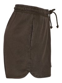 Καφέ σορτς με κορδόνι στη μέση, πλαϊνές τσέπες και κυρτή ραφή στο κάτω μέρος, κατασκευασμένα από απαλό, υφασμάτινο ύφασμα με υφή.