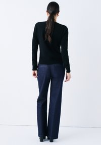 Caroll FRENCH FASHION ELEGANT MODERN - Kofta - noir