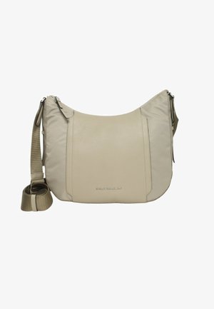 Beige crossbodytas met verstelbare stoffen riem, glad voorpaneel, ritssluiting bovenaan en een klein zilver merklogo gecentreerd aan de onderkant.