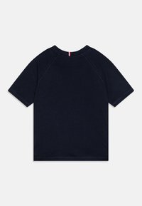 Tommy Hilfiger VARSITY TEE UNISEX - T-shirt imprimé - dark night navy