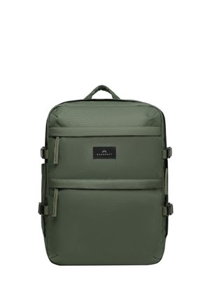 Zaino rettangolare verde oliva con due tasche frontali con zip, fibbie laterali, manico superiore e una patch nera del marchio Doughnut centrata sul davanti.