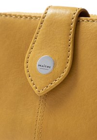 MAITRE LEMBERG DIETHILDE MH16FZ - Portafoglio - yellow