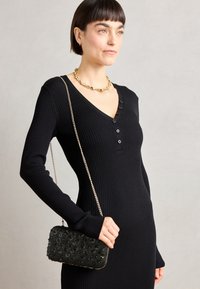 Clutch - black