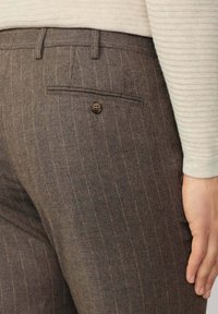 Façonnable STRIPED - Pantalones - mud brown