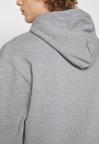 Jordan Sweatshirt - carbon heather
