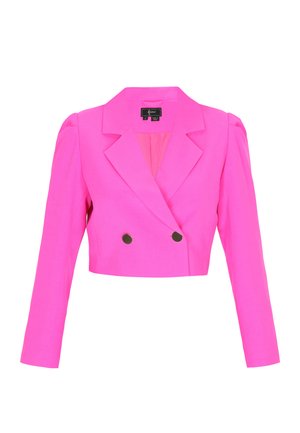 Przycięta, jasnoróżowa, dwurzędowa marynarka z klapami z wycięciem, usztywnionymi ramionami, długimi rękawami i dwoma czarnymi guzikami.