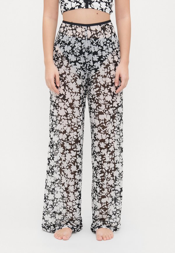 PULL ON  - Beach accessory