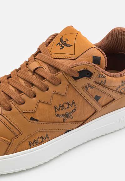 MCM NEO - Tenisice - cognac