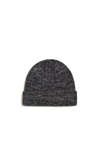Beanie lavorato a maglia in tonalità di nero e grigio, con un risvolto piegato, una texture morbida e una parte superiore arrotondata con un motivo sottile.