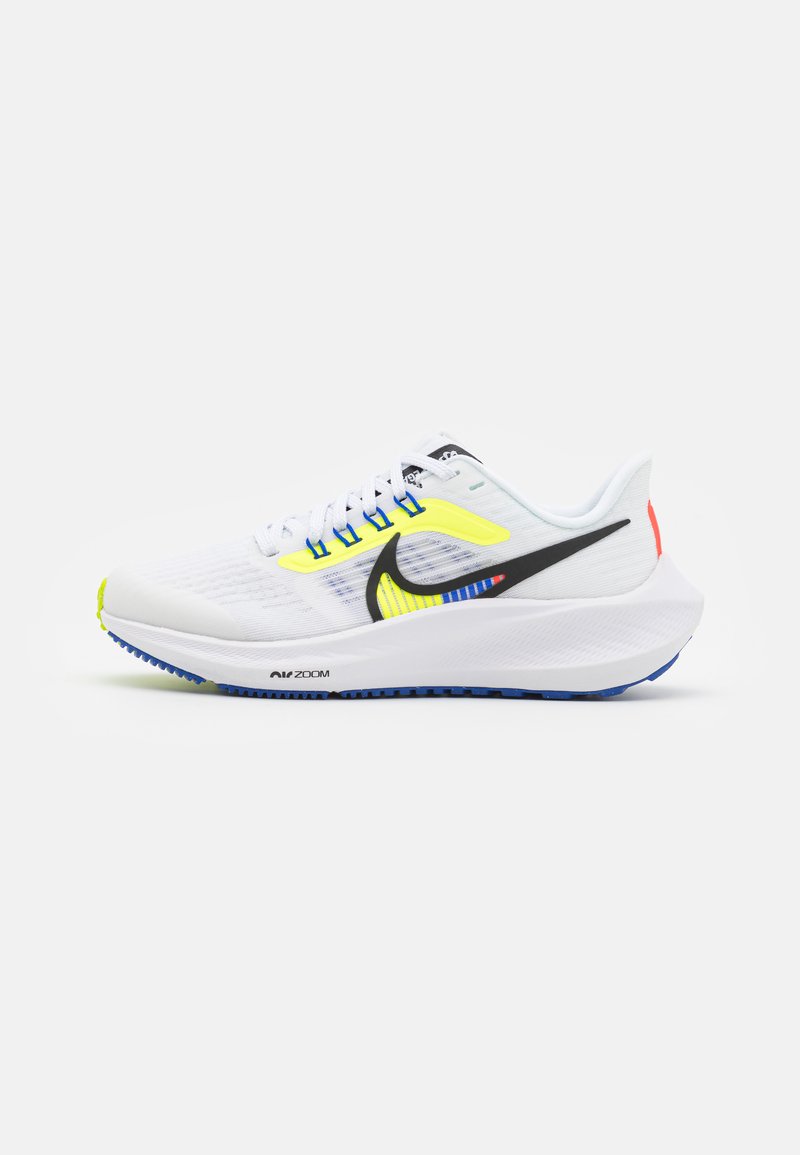 nike performance air zoom pegasus