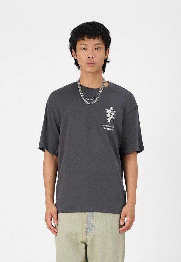 SLHLOOSEALP O NECK TEE - Print T-shirt - asphalt3