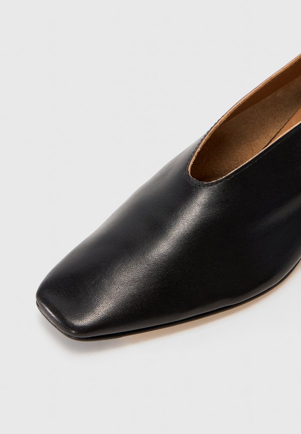 BIBI PIPER COURTS - Classic heels3