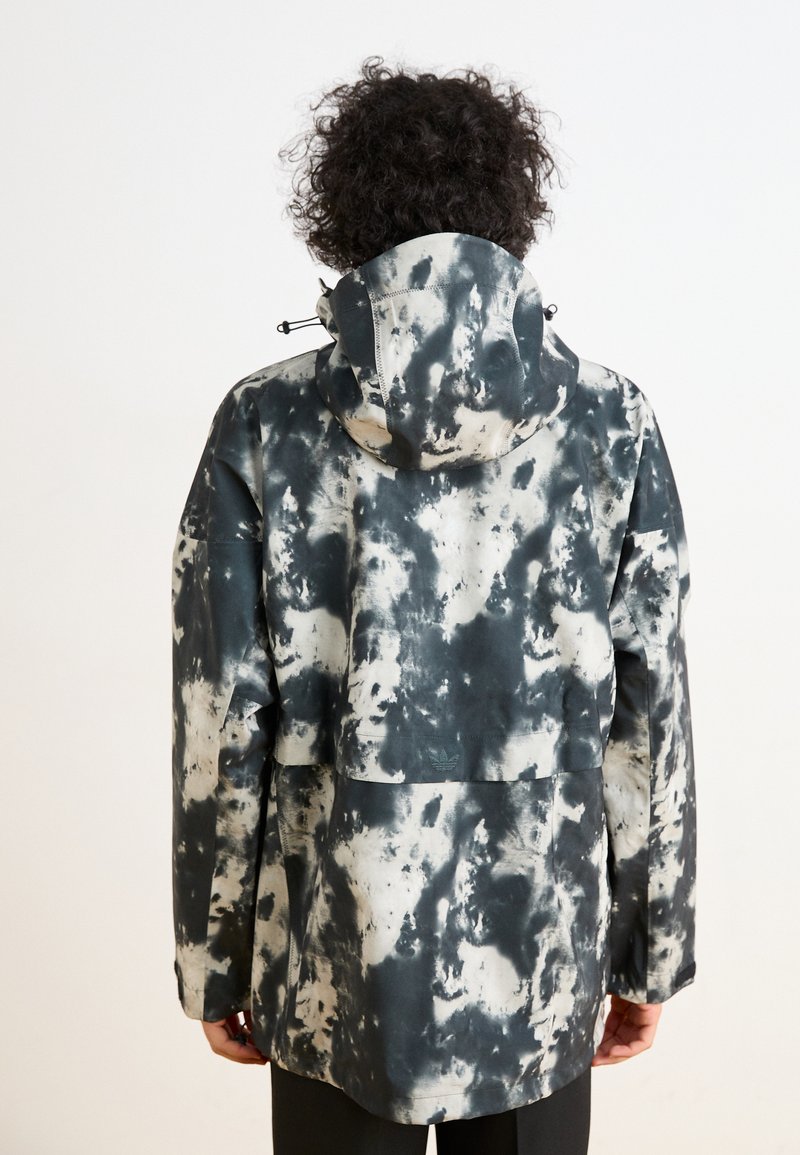 adidas Originals JACKET - Lehká bunda - black