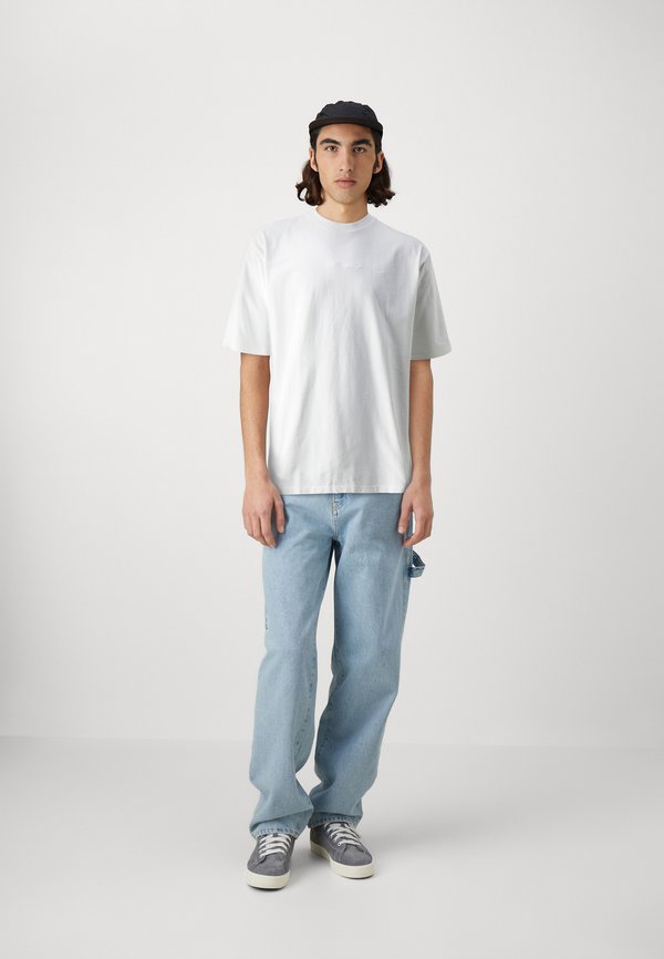 SOHO TEE - Basic T-shirt2