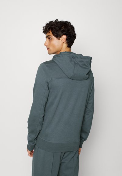 Tiger of Sweden DILSTON - Top - space view