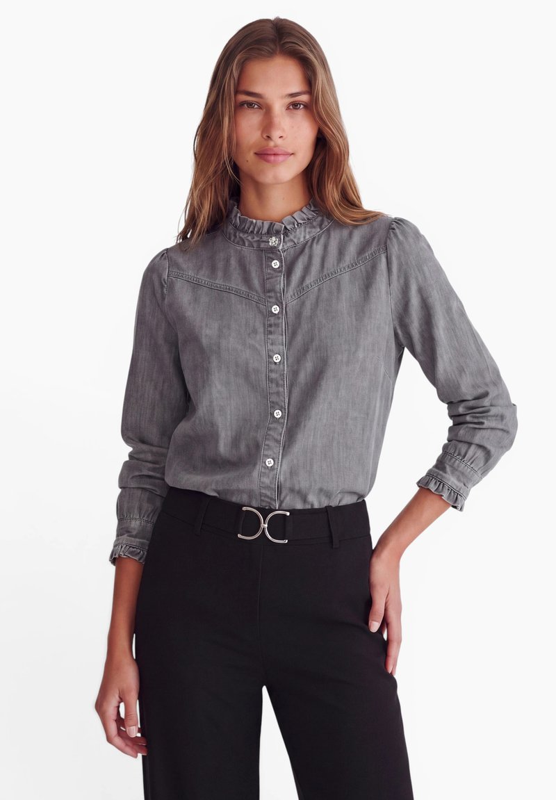 Street One Studio LANGARM DENIM BLUSE MIT RÜSCHEN - Chemisier - soft grey washed
